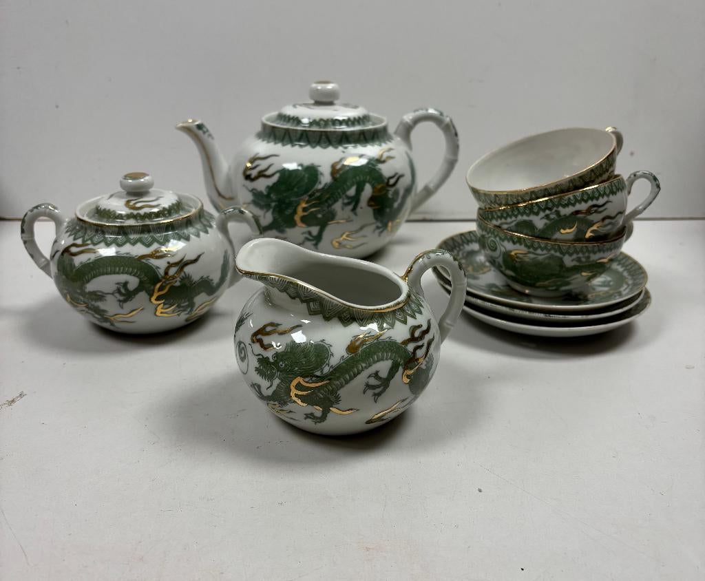 *Chinees theeservies, Antiek en Kunst, Ophalen of Verzenden
