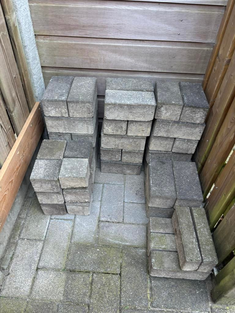 Gratis klinkers (20x10x8), Ophalen, Gebruikt, Composiet