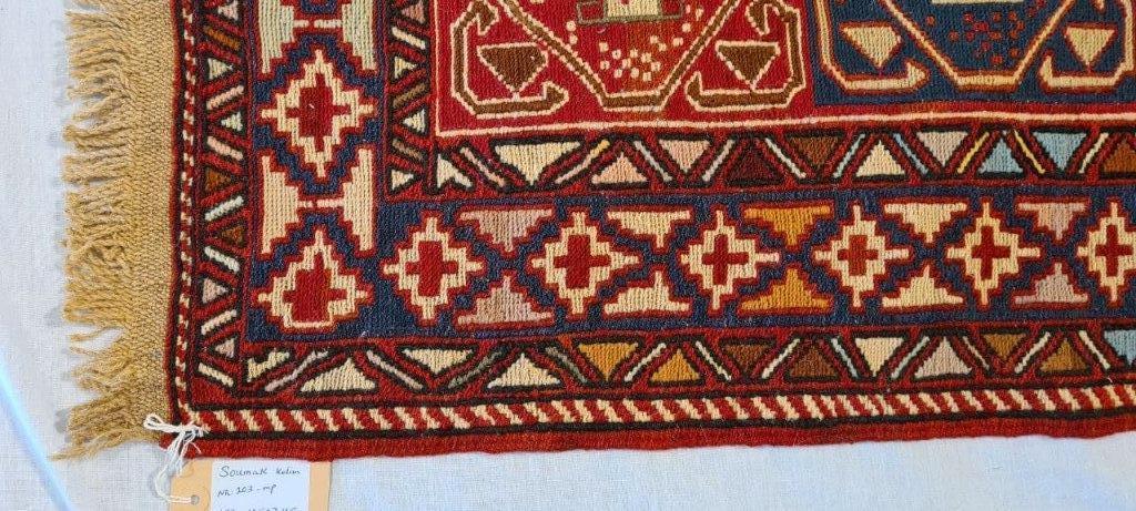 Soumak kelim Perzische tapijt 197 x 125/wandkleed/tafelkleed, Huis en Inrichting, Stoffering | Tapijten en Kleden, 100 tot 150 cm