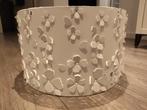 Witte hanglamp met bloemen, Ophalen of Verzenden, Minder dan 50 cm