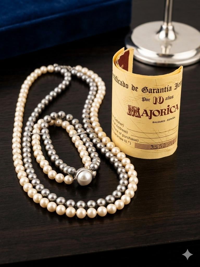 Majorica parelketting en armband, twee rijen, wit en grijs, Ophalen of Verzenden, Zo goed als nieuw, Grijs, Zilver