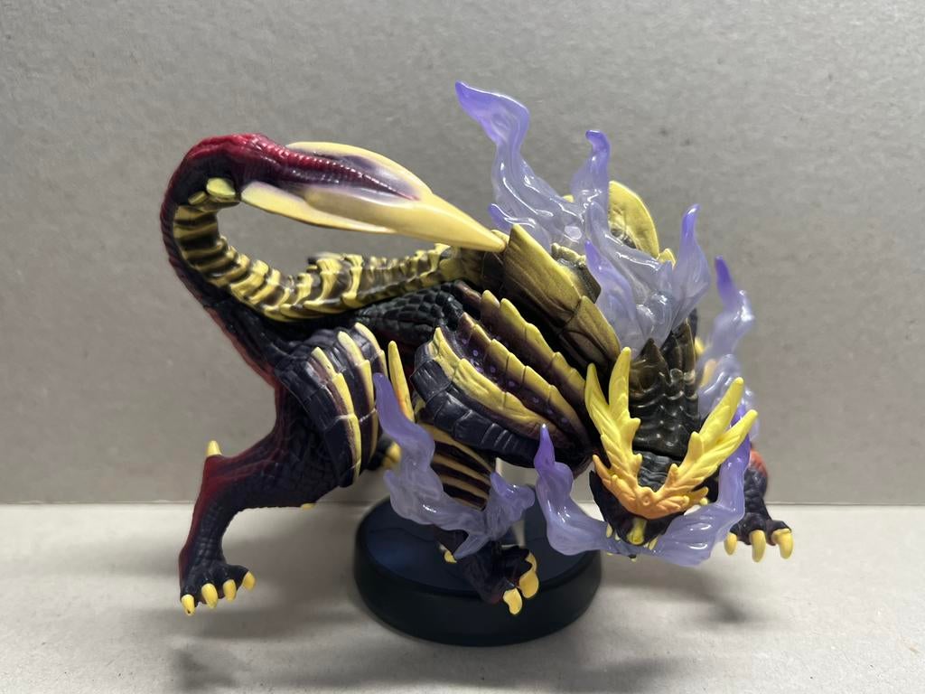 Amiibo Monster Hunter Rise Magnamalo, Avontuur en Actie, 1 speler, Ophalen of Verzenden, Zo goed als nieuw