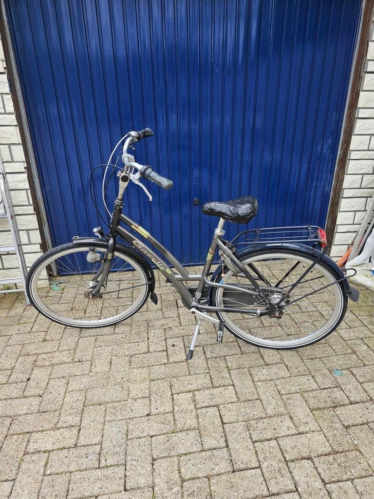 Gazelle damesfiets, Fietsen en Brommers, Fietsen | Dames | Damesfietsen, Ophalen, Gebruikt, Gazelle, Versnellingen