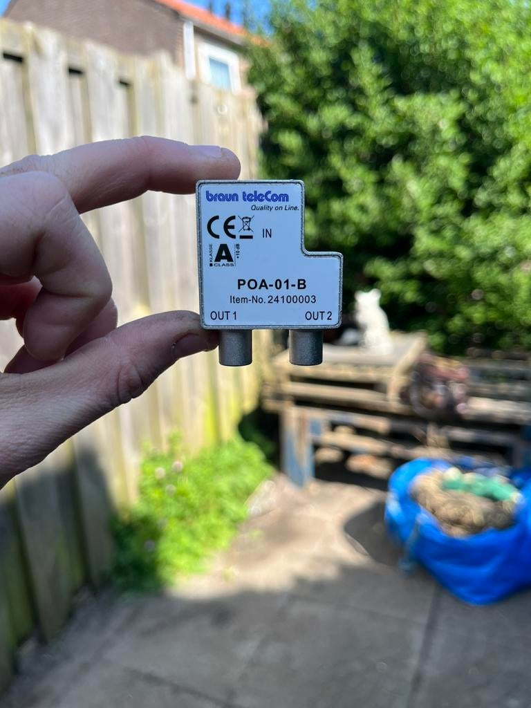 Braun Telecom POA-01-B coax splitter, Ophalen of Verzenden, Zo goed als nieuw