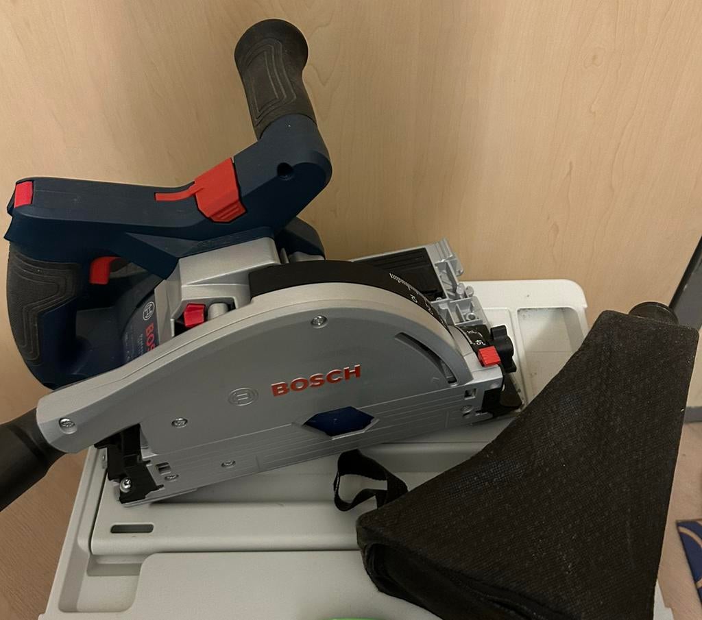 Bosch Professional invalzaag GKT 18V-52 GC Accu Invalzaag, Doe-het-zelf en Verbouw, Gereedschap | Zaagmachines, Invalzaag, 600 tot 1200 watt