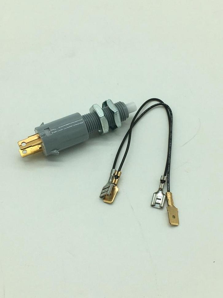 Te koop remlichtschakelaar chevrolet c10 c20 c30 k10 k20, Auto diversen, Overige Auto diversen, Ophalen of Verzenden