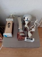 3 mooie kegel trofeeën, Ophalen