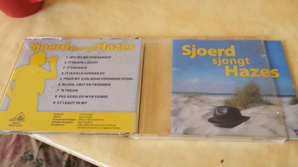 Terschelling Onder de Pannen MIdsland Sjoerd sjongt HAZES CD, Ophalen, Gebruikt, Levenslied of Smartlap