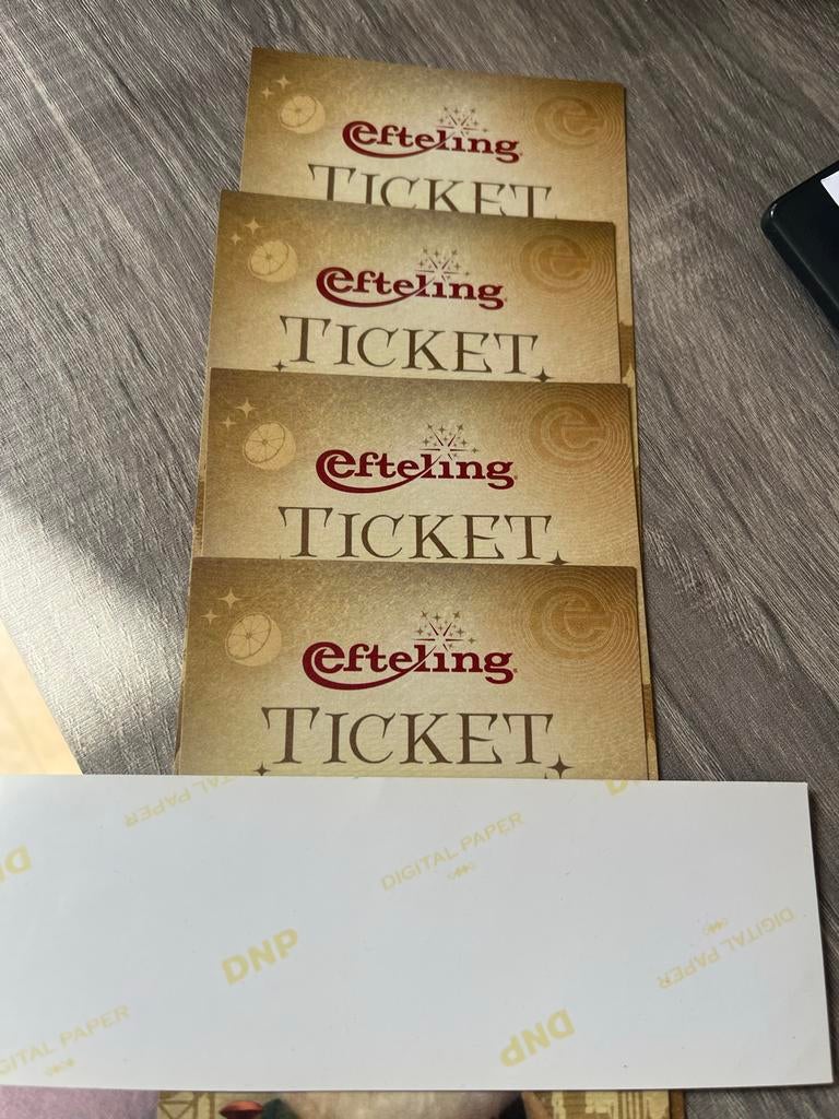 Efteling 4 kaartjes (hoogseizoen), Tickets en Kaartjes, Drie personen of meer, Ticket of Toegangskaart