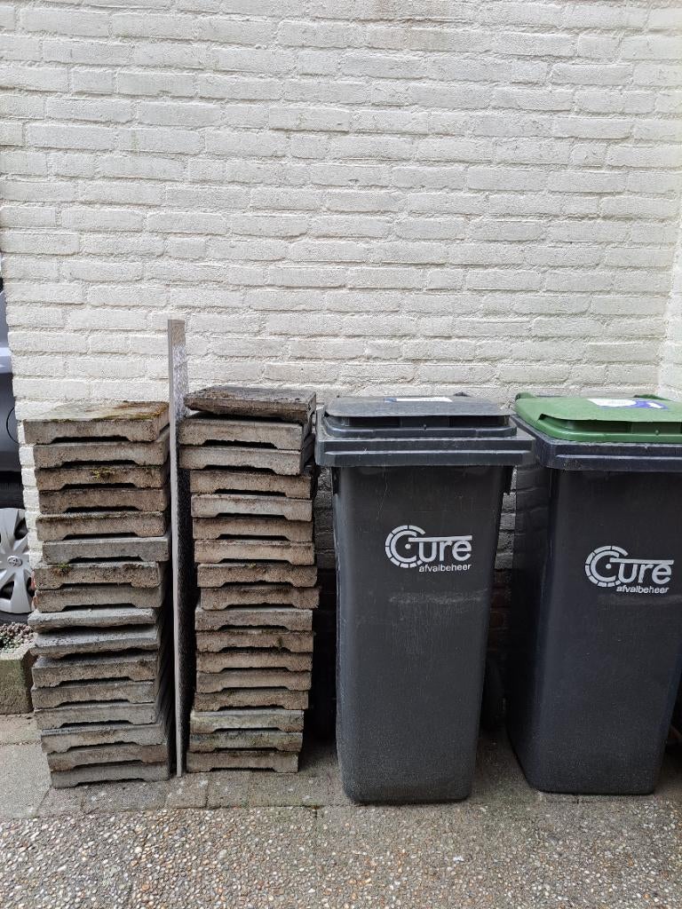 GRATIS 3 m2 betonnen tegels met drainage, Ophalen, Gebruikt