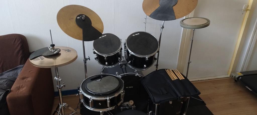 Mapex tornado 'geluidsloos' drumstel met upgrades en accesso, Ophalen, Gebruikt, Overige merken