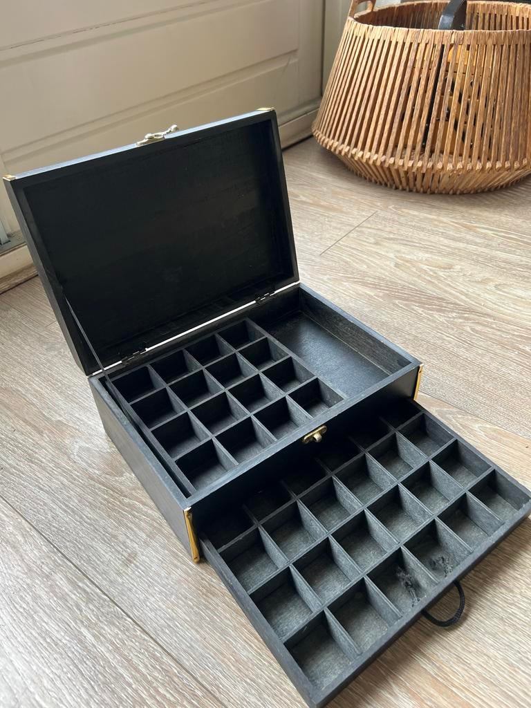 Miyu verzameldoos, groot en klein, Verzamelen, Ophalen of Verzenden