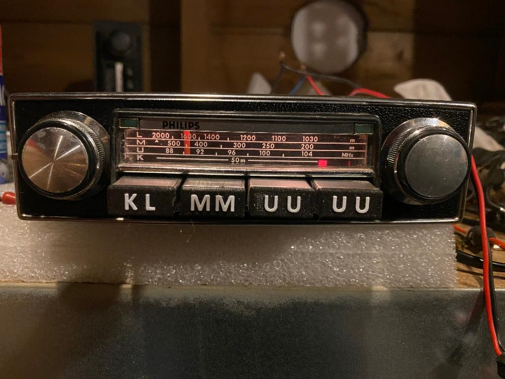 Opruiming: zoekt U een oldtimer/klassieker/youngtimer radio?, Auto diversen, Ophalen, Gebruikt