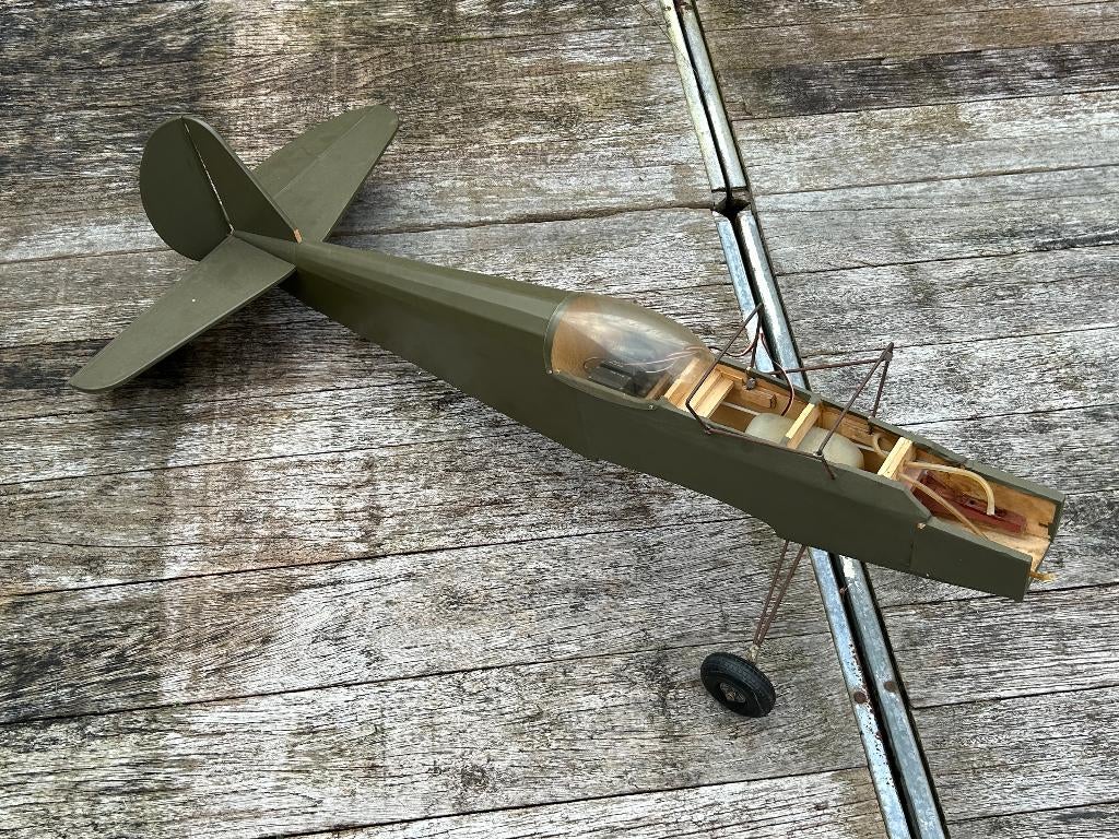 RC Vliegtuig nitro 105cm, Ophalen of Verzenden, Gebruikt, Nitro