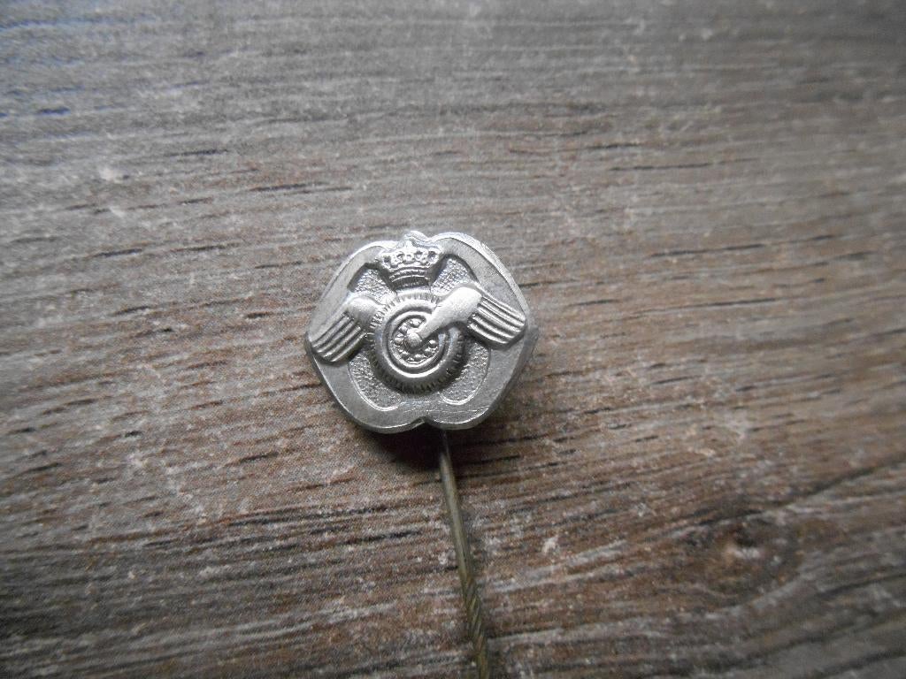 Regiment Aan- en Afvoertroepen A.A.T. insigne, Ophalen of Verzenden, Landmacht, Nederland, Overige typen