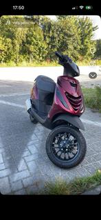 Rode zip 125cc, Ophalen of Verzenden, Zo goed als nieuw, Benzine, Zip