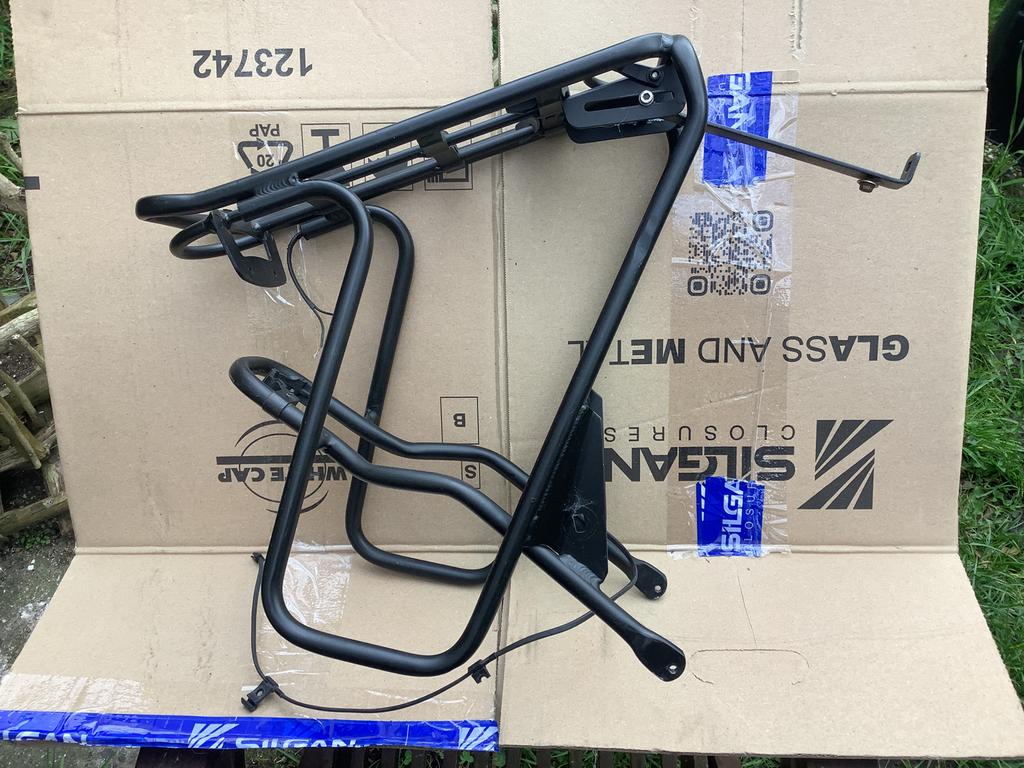 Sparta Ion , bagagedrager , geheel aluminium ., Fietsen en Brommers, Fietsaccessoires | Bagagedragers, Ophalen of Verzenden, Zo goed als nieuw