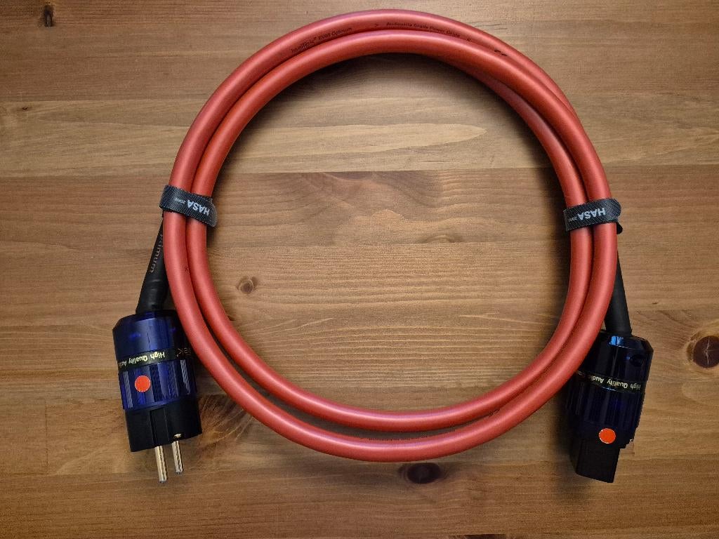 Isotek EVO3 Optimum -2m- (C19) high end power cable, Ophalen of Verzenden, Zo goed als nieuw, 2 tot 5 meter, Overige kabels