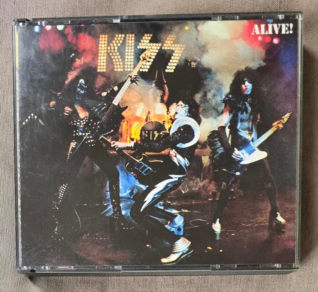 Kiss Alive! Japan CD Fatbox, Cd's en Dvd's, Cd's | Rock, Zo goed als nieuw, Overige genres, Ophalen of Verzenden