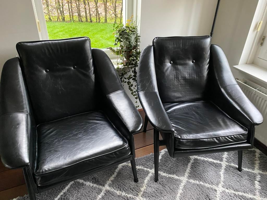 2 zwarte Kare Design stoeltjes, Huis en Inrichting, Ophalen, Kunststof, 75 tot 100 cm, Zo goed als nieuw