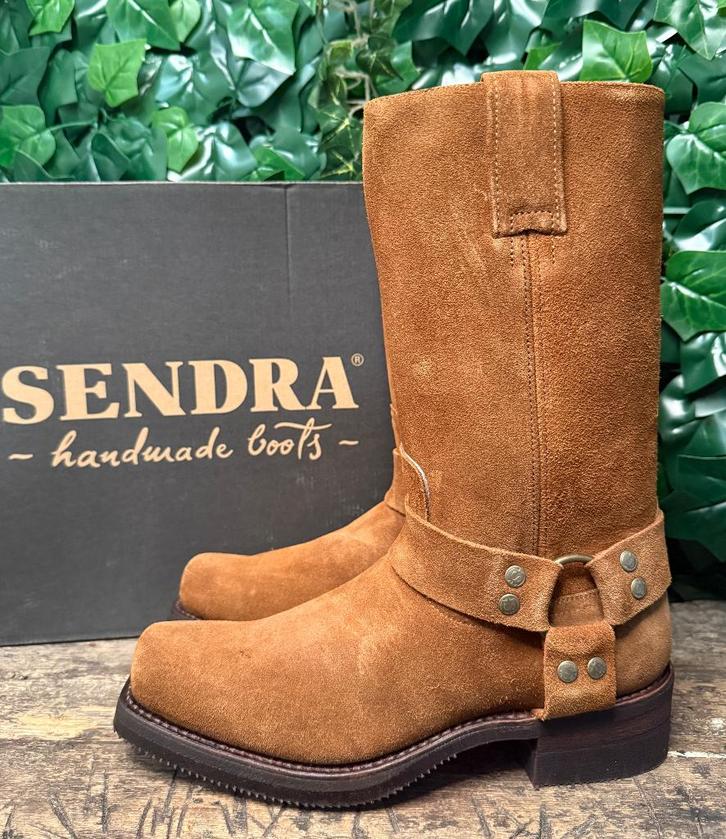 geweldig mooie suède  biker boots van sendra maat 41, Kleding | Heren, Schoenen, Nieuw, Boots, Bruin, Ophalen of Verzenden