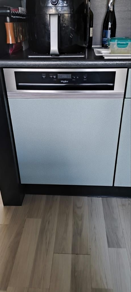 Whirlpool Inbouw Vaatwasser - Half Geïntegreerd, Witgoed en Apparatuur, Vaatwasmachines, Ophalen, Gebruikt, Minder dan 85 cm, 60 cm of meer