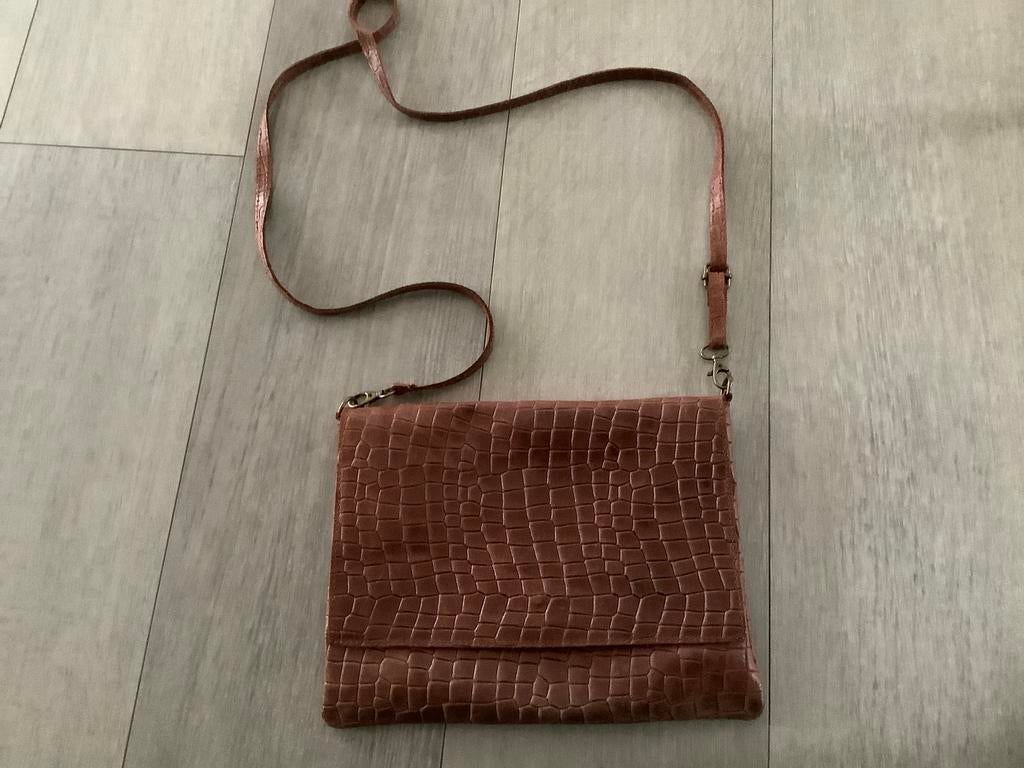 Vintage Italiaans leren tasje bruin Giuliano, Sieraden, Tassen en Uiterlijk, Ophalen of Verzenden, Zo goed als nieuw, Bruin, Schoudertasje