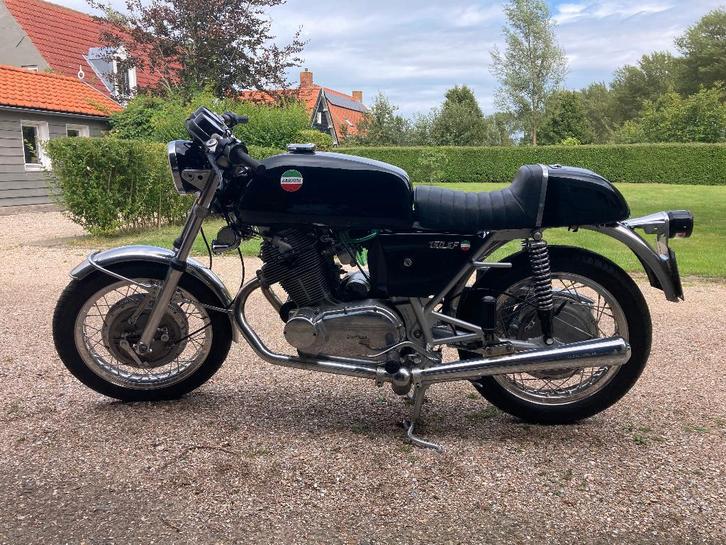 Te koop Laverda 750 SF2, Motoren, Motoren | Oldtimers, Naked bike, meer dan 35 kW, 2 cilinders, Ophalen