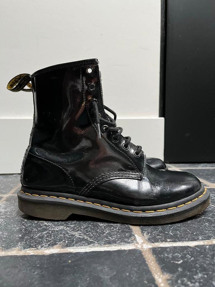 Dr. Martens 1460 Lak Zwart Maat 40, Kleding | Dames, Schoenen, Gedragen, Lage of Enkellaarzen, Zwart, Ophalen of Verzenden