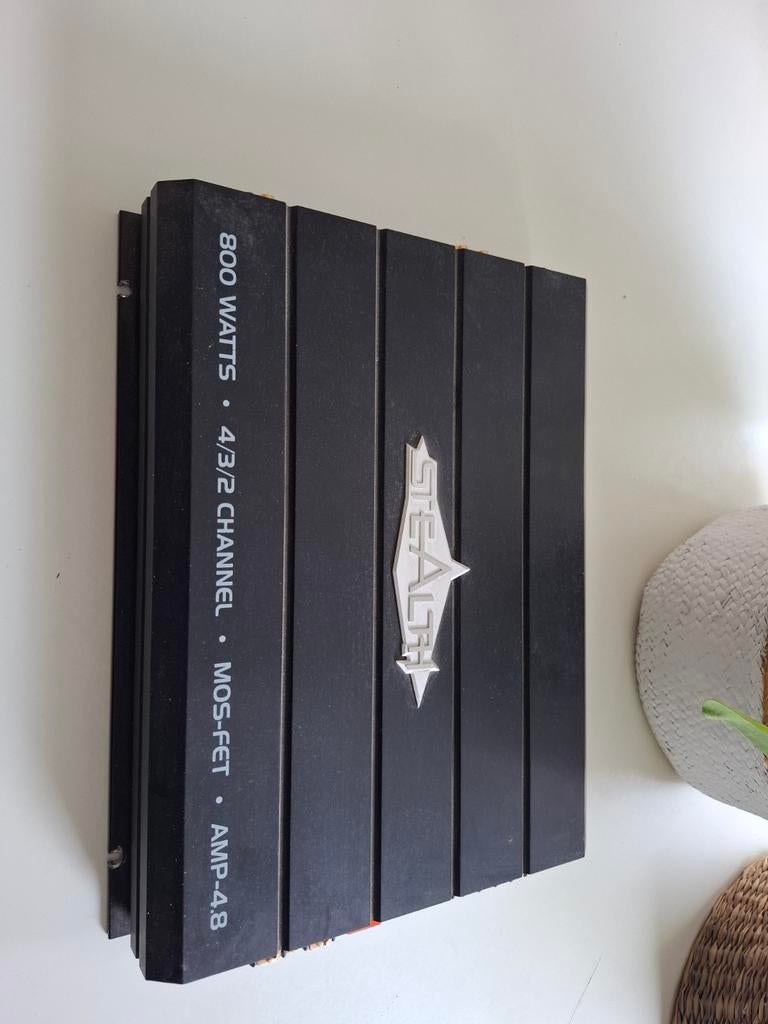 Stealth AMP-4.8 800 Watt 4/3/2 Kanaals Versterker, 120 watt of meer, Ophalen, Overige merken, Gebruikt