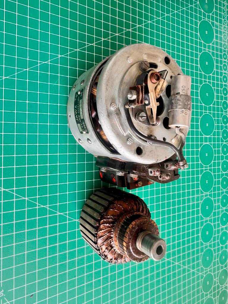 Jawa 250 - 353 -compleet ontstekingsapparaat, Motoren, Onderdelen | Oldtimers, Ophalen of Verzenden, Jawa, Info@por.nl