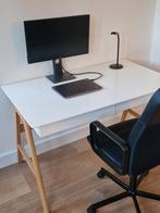 Prachtig bureau, wit met eikenhouten poten + bureaustoel, Huis en Inrichting, Bureaus, Ophalen, Zo goed als nieuw, Bureau