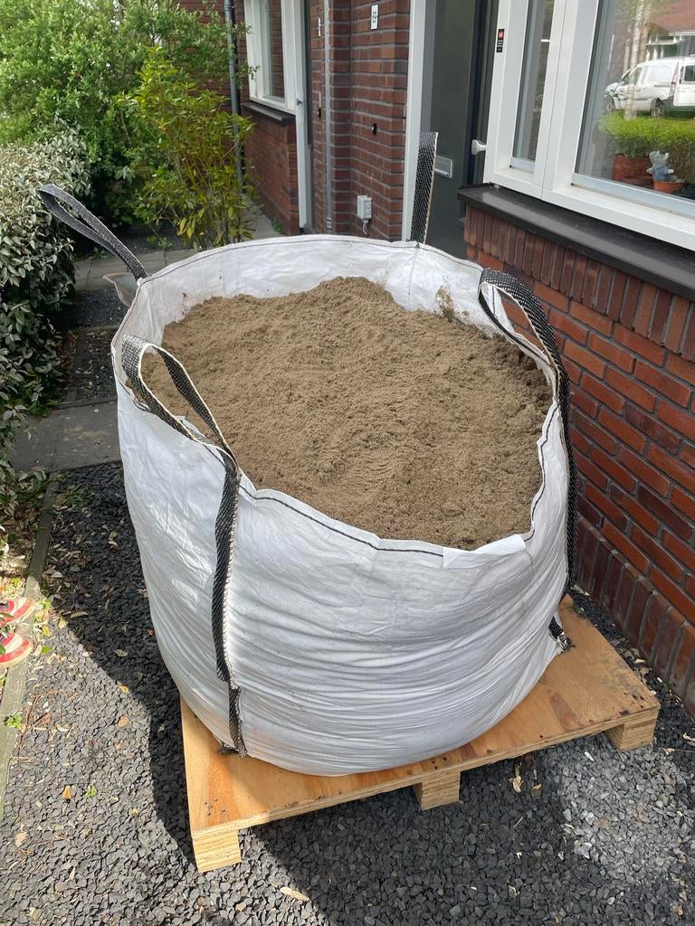Gratis ophoogzand in big bag, Tuin en Terras, Zand, Ophalen, Gebruikt, Ophoogzand