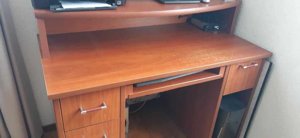 Houten buro en burostoel, Gebruikt, Bruin, Overige merken, Computerbureau