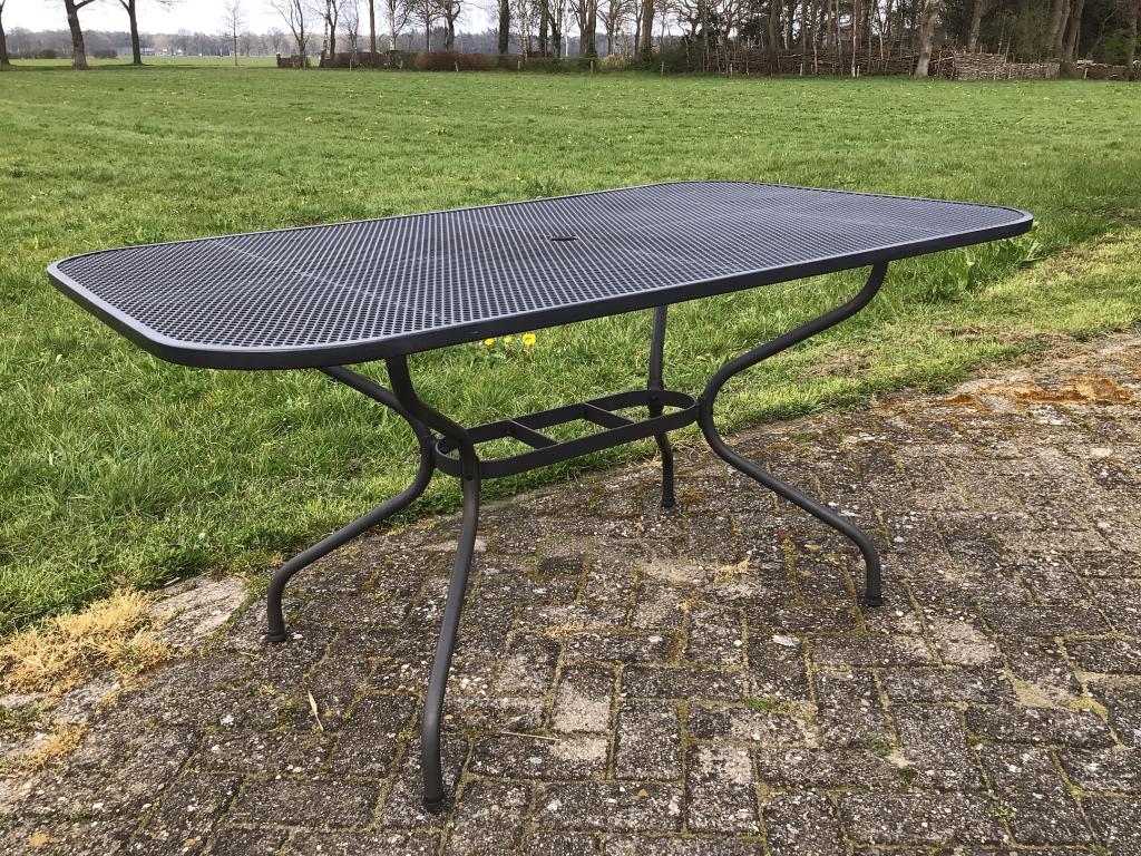 Zeer fraaie Royal Garden tuintafel. 145 x 90 cm., Ophalen, Zo goed als nieuw, Rechthoekig, Metaal