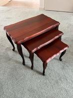 Set Vintage nesttafels Queen Anne stijl, Ophalen