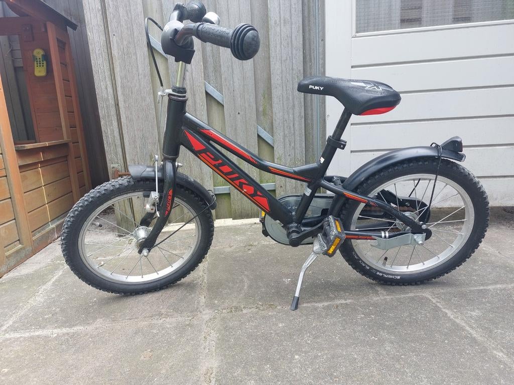 Puky kinderfiets 16 inch - Zwart/Rood, Fietsen en Brommers, Fietsen | Kinderfietsjes, Ophalen, Gebruikt, 16 tot 20 inch, Puky