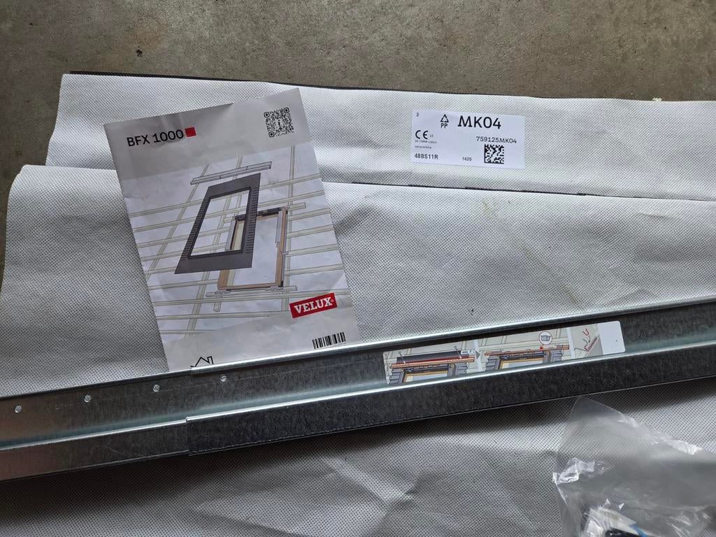 Velux Waterkerende Manchet BFX 1000 + Lekwatergoot MK04, Ophalen of Verzenden