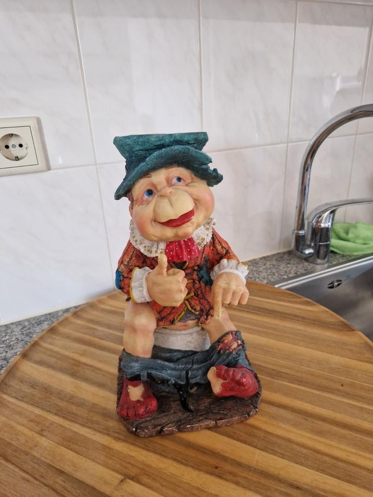 Laaf op WC., Verzamelen, Ophalen of Verzenden, Zo goed als nieuw, Beeldje of Poppetje