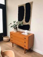 Beige wandkleed met zwart design, Ophalen, Zo goed als nieuw