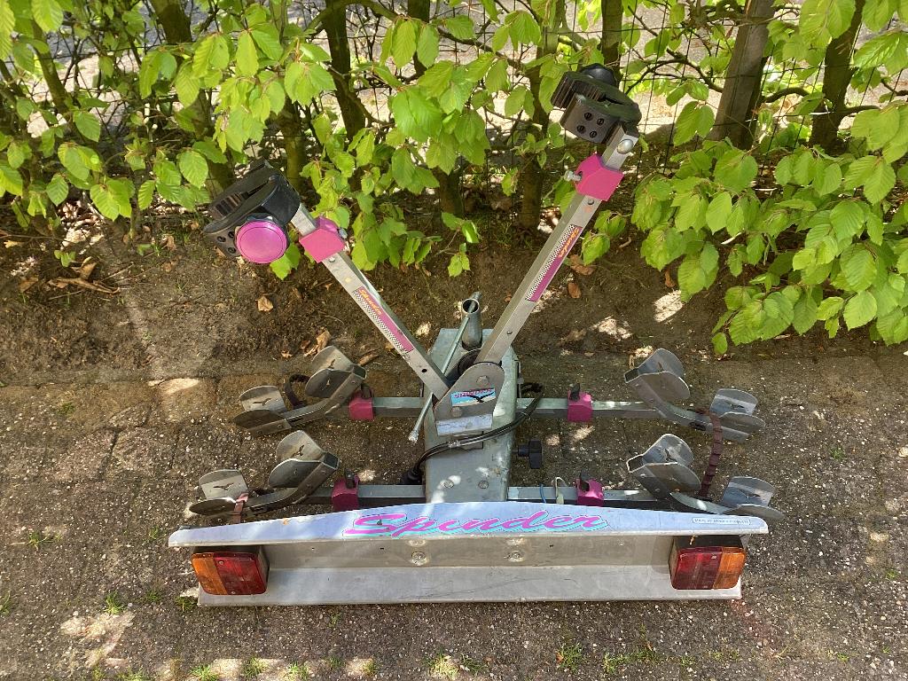 Spinder fietsdrager, Ophalen, Gebruikt, Brede banden, 2 fietsen