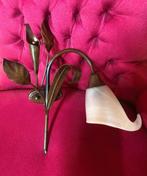 2 wandlampen dikke glazen wit - lampenkapjes metaal brons, Verzenden