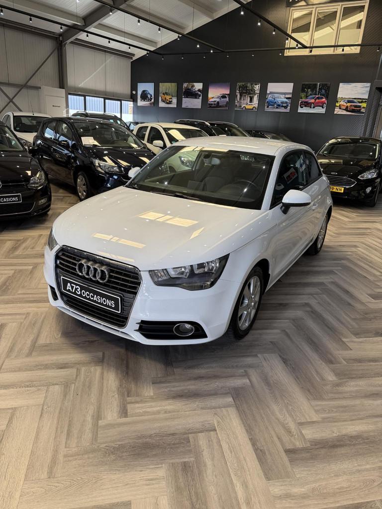 Audi A1 1.2 TFSI Ambition CRUISE,STOELVERWARMING,NAVIGATIE, Auto's, Audi, Bedrijf, Te koop, A1, ABS, Airbags, Alarm, Boordcomputer