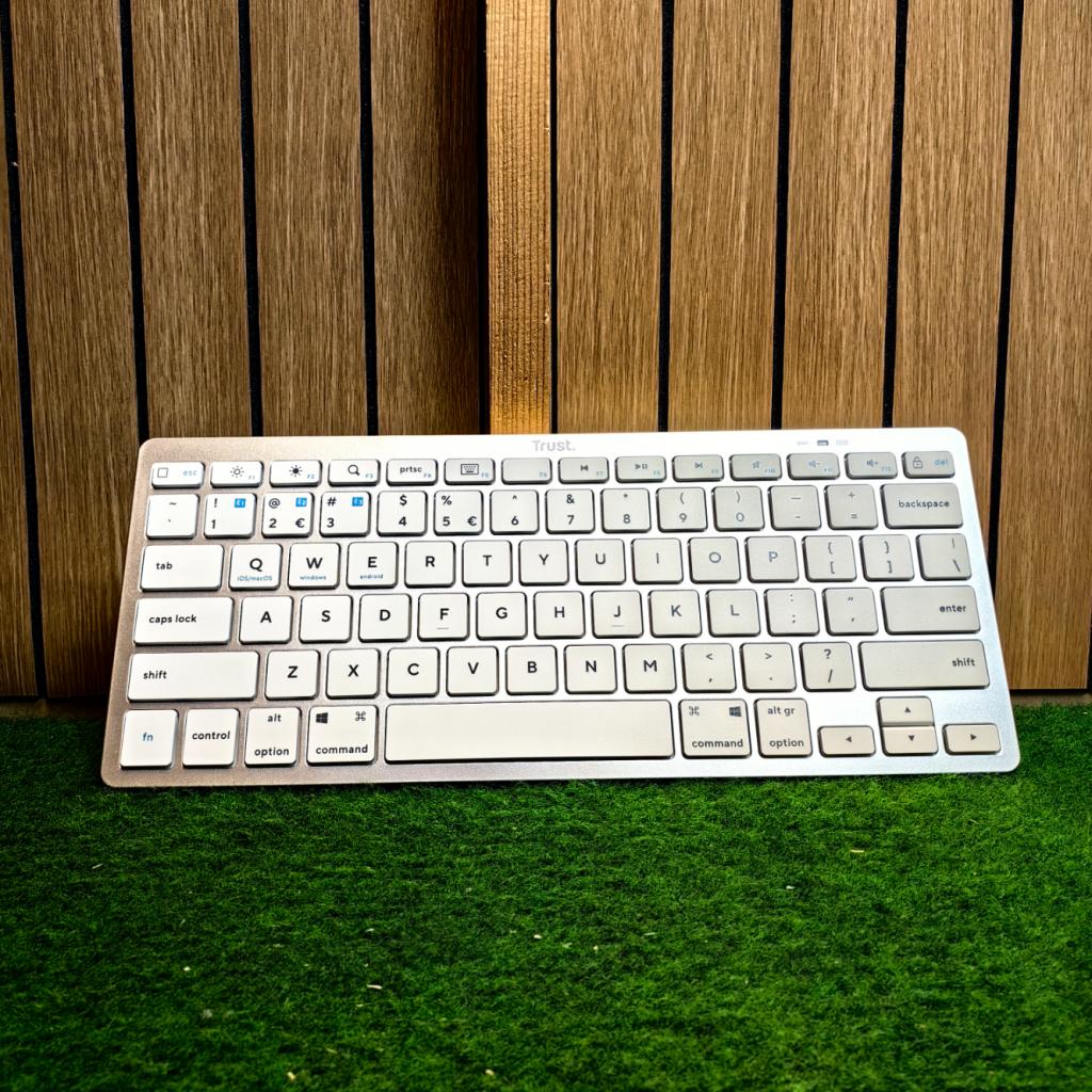 Trust Wireless Keyboard voor iOS, Android, PC, Computers en Software, Overige Computers en Software, Zo goed als nieuw