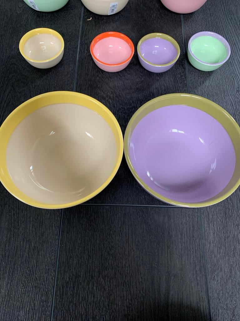Iittala Play Diepe Schalen 2x Ø19 cm NIEUW van €70 nu €40, Huis en Inrichting, Keuken | Servies, Ophalen of Verzenden, Nieuw, Overige stijlen