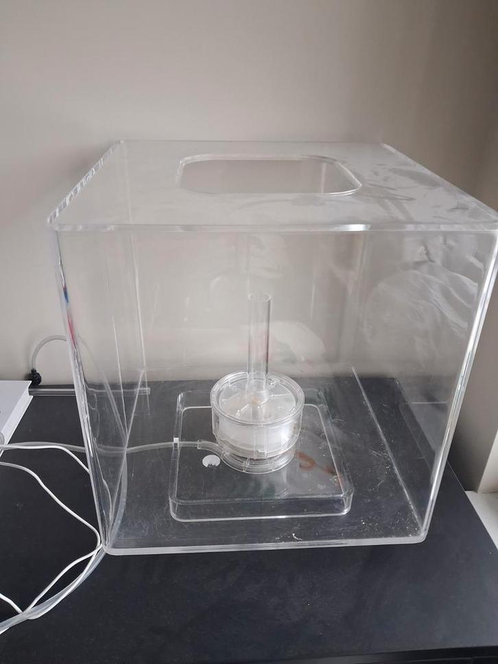 Biorb cube 30L en toebehoren, Dieren en Toebehoren, Vissen | Aquaria en Toebehoren, Gebruikt, Leeg aquarium, Ophalen