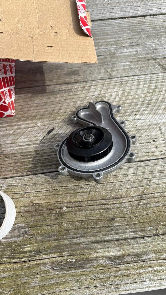 Waterpomp audi/vw, Ophalen, Nieuw, Audi