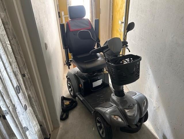 scootmobiel - Leopart 4 LE grijs, Ophalen, Zo goed als nieuw, 16 km/u of meer, Mango