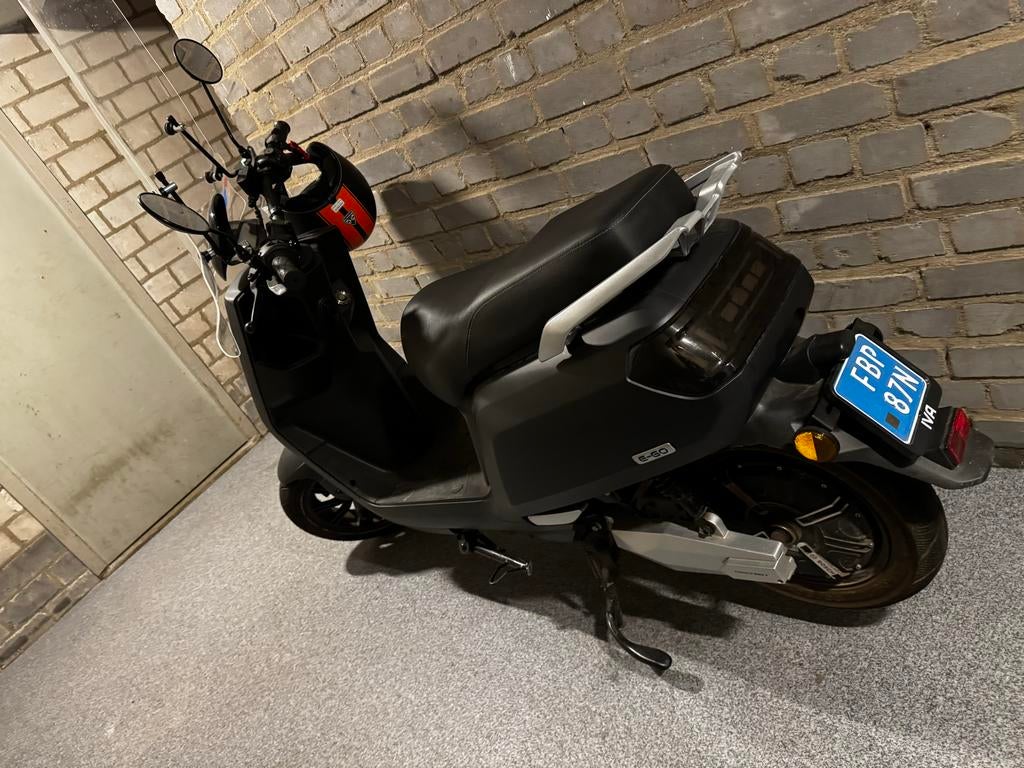 Iva e-go snorscooter 25km/h, Ophalen, Zo goed als nieuw, Elektrisch, Overige merken