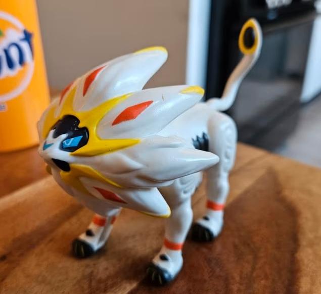 Te ruil/koop: Solgaleo Pokemon Happy Meal 2017, Hobby en Vrije tijd, Verzamelkaartspellen | Pokémon, Ophalen, Nieuw, Overige typen